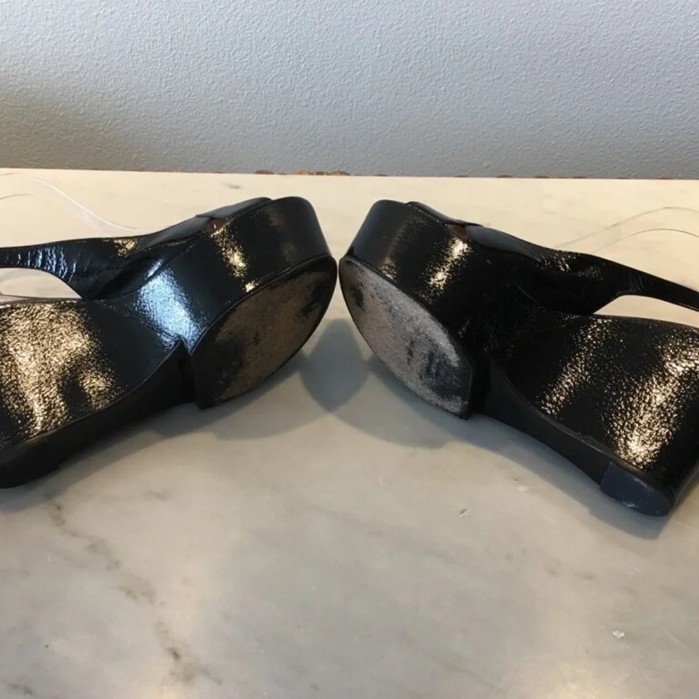 SERGIO ROSSI PLATFORM BLACK PATENT LEATHER SANDALS SZ 38